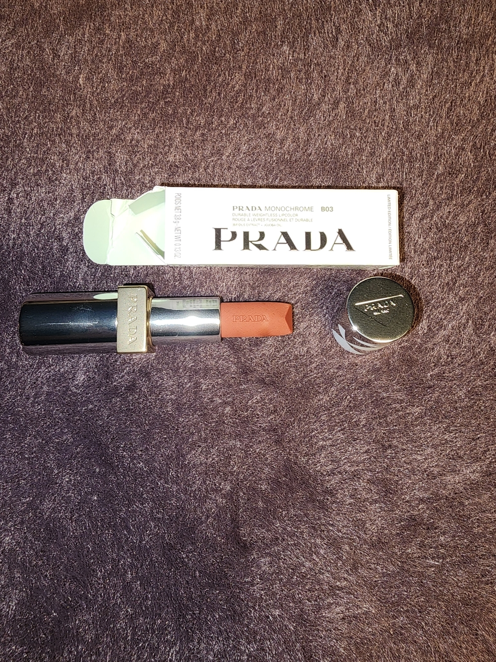 NIB $40 Prada Monochrome Lipstick Hyper Matte B03 - Mahogany